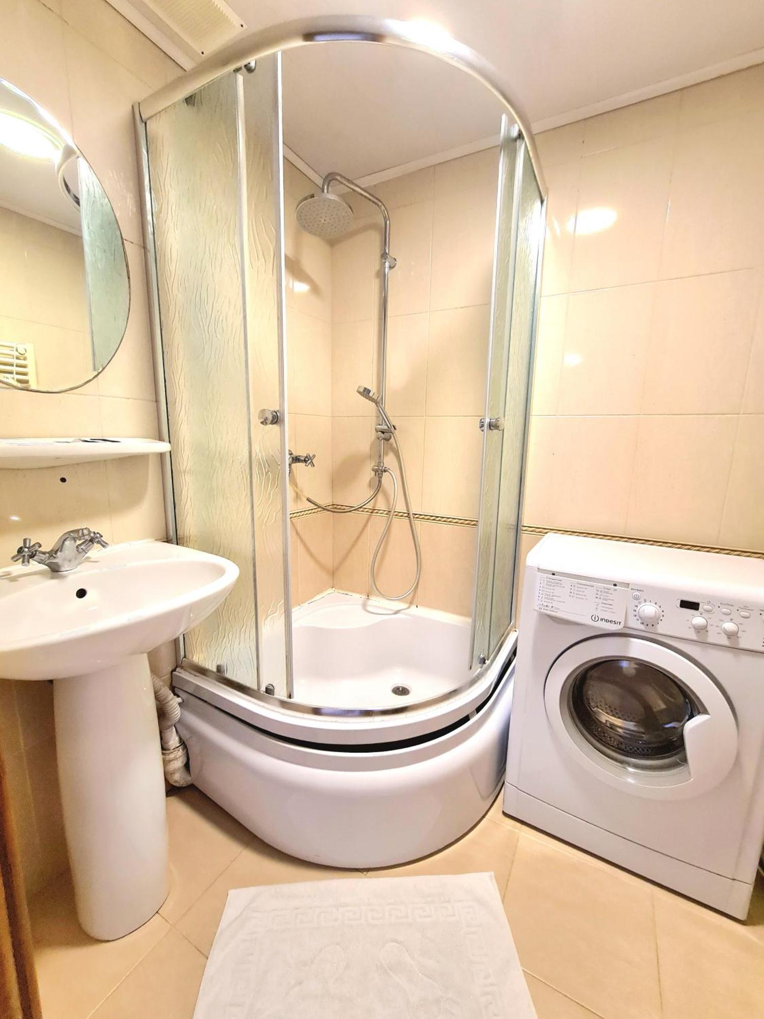 Apartament 2 bedrooms, Botanica Kiszyniów Zewnętrze zdjęcie